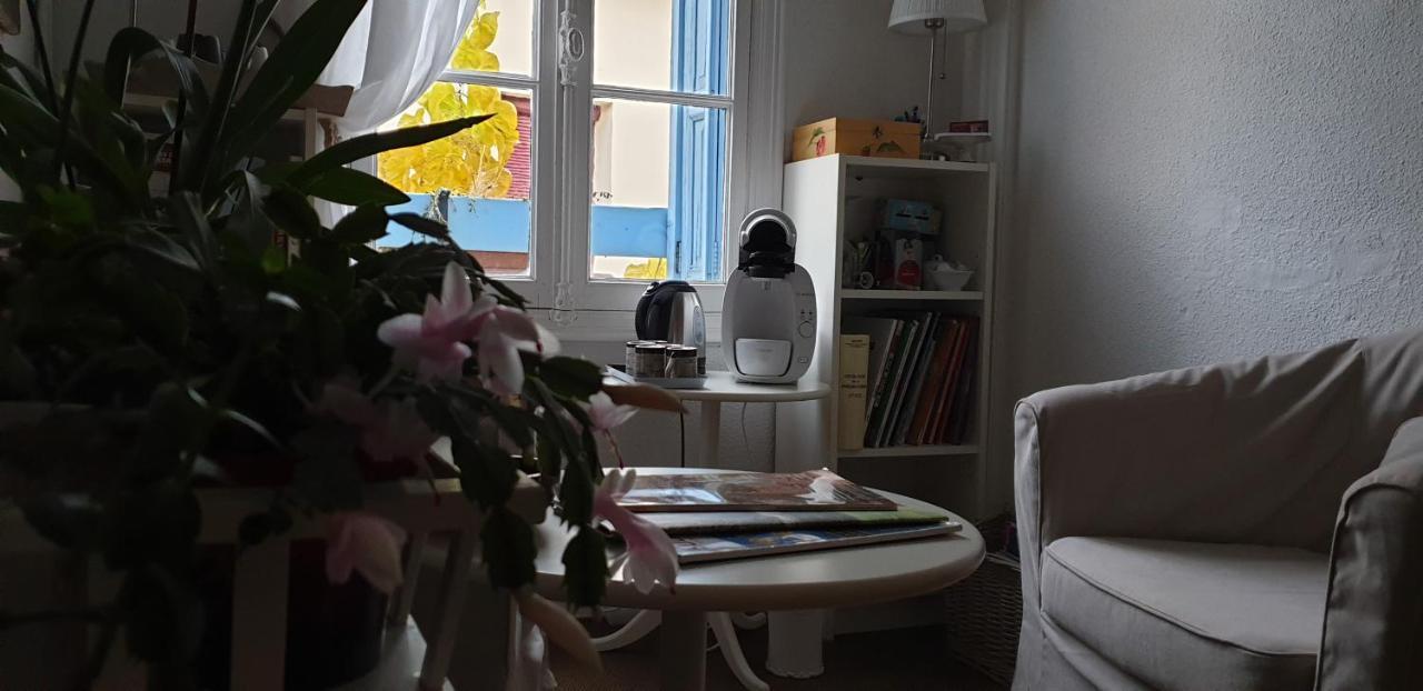 Chambres D'Hotes Et Gites- L'Abri Sous Roche Tautavel Esterno foto